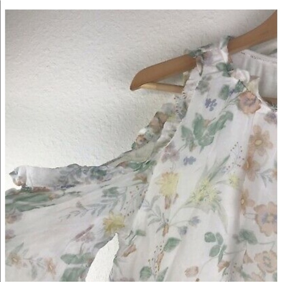 - Giusy made in Italy cold shoulder silk floral top L - Picture 6 of 6